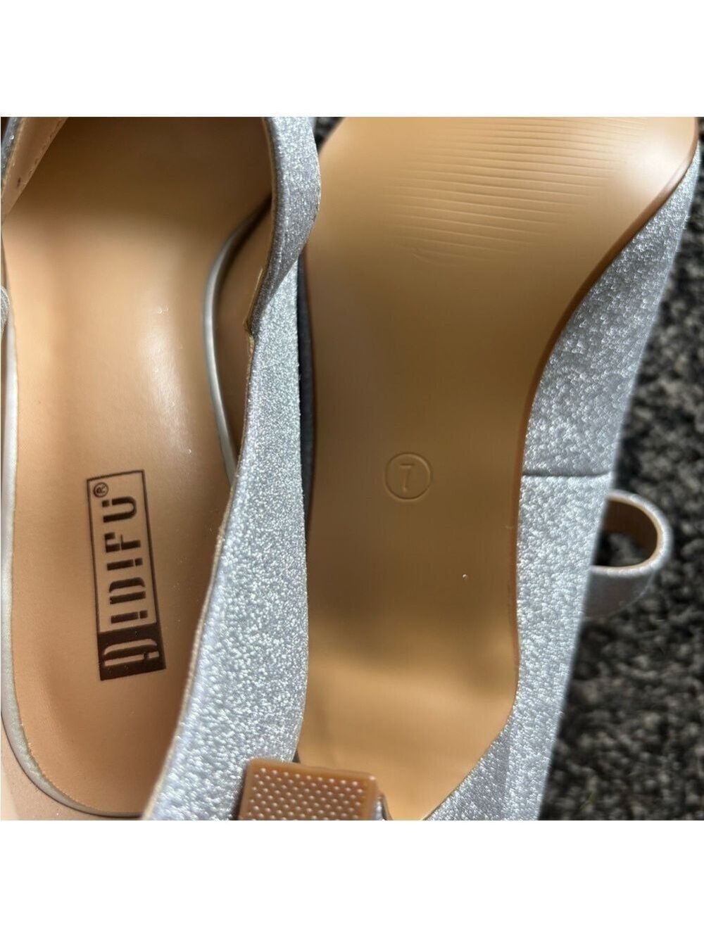 Low Kitten Heels New - Picture 11 of 12